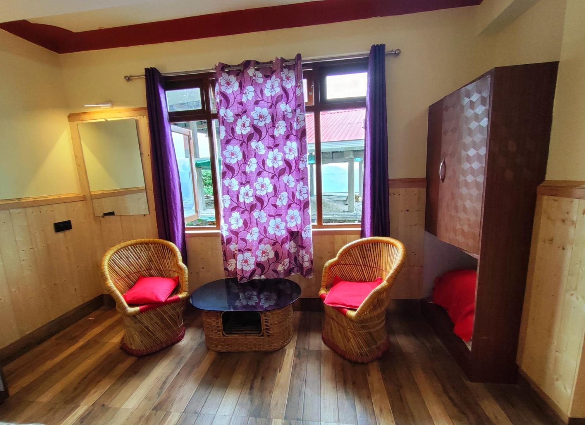 Hotel Red Cherry Pelling Zewnętrze zdjęcie